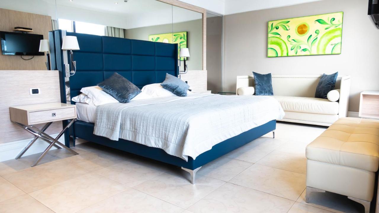 רונצ'יליונה Relais Sans Soucis & Spa מראה חיצוני תמונה